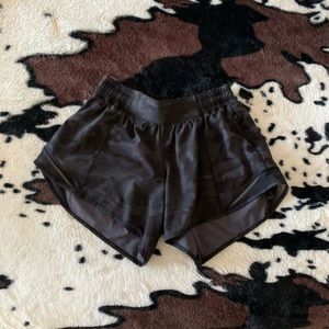 Hotty Hot Short 4’’